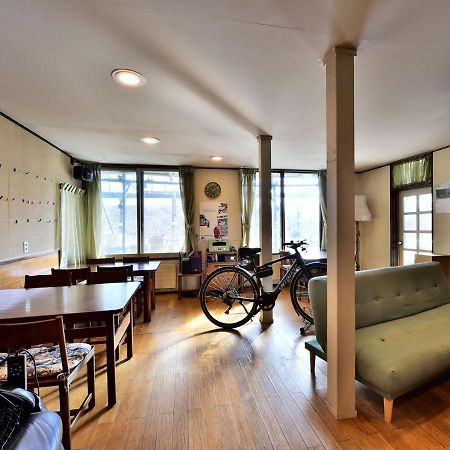 Kurumayama Kogen Guesthouse Urara Chino Eksteriør bilde