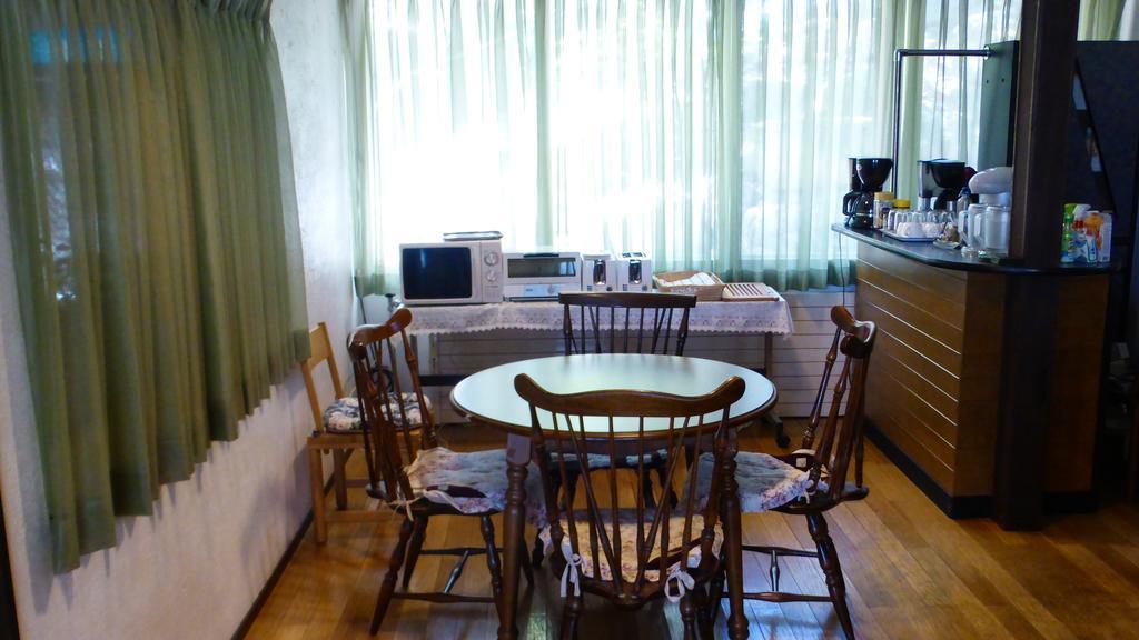 Kurumayama Kogen Guesthouse Urara Chino Eksteriør bilde